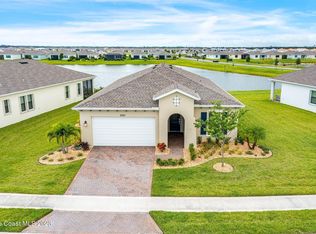 2323 Great Belt Cir, Melbourne, FL 32940