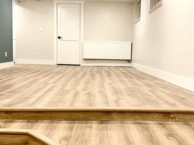 639 S Loomis Ave #BASEMENT — Photo 3