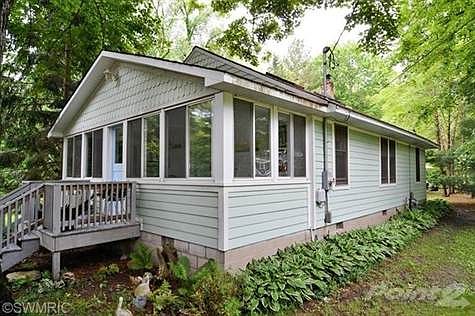 1st image of 14681 Bell Ave