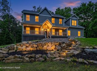 316 Fall Creek Ter, Stroudsburg, PA 18360