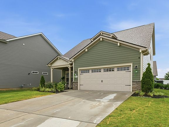 3rd image of 3247 Starwood Dr