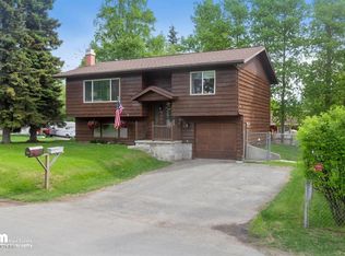 8011 Wisteria St, Anchorage, AK 99502