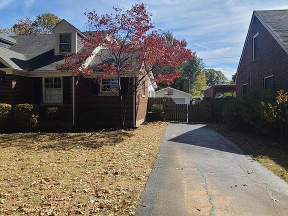 3rd image of 426 Henry Clay Blvd
