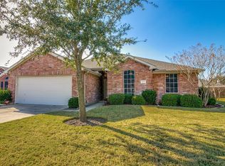 1120 Twin Lakes Dr, Wylie, TX 75098