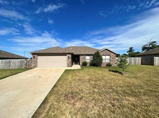 311 Violet St, Centerton, AR 72719