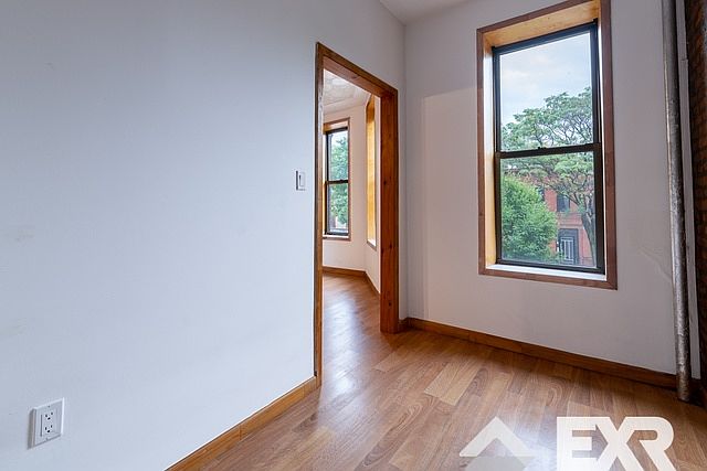 2nd image of 313 Van Buren St #2F