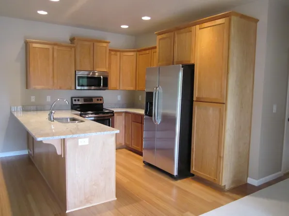 102 McCully Ln, Jacksonville, OR 97530