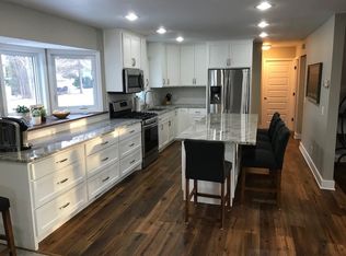 17410 30th Ave N, Plymouth, MN 55447