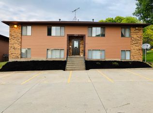 924 Boston Way APT 2, Coralville, IA 52241