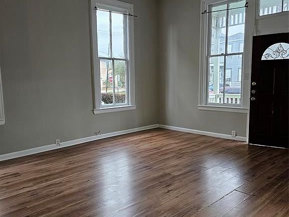 2nd image of 1608 Market St APT 2