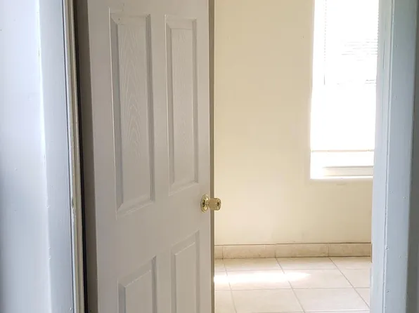 2135 Hoople St APT 3, Fort Myers, FL 33901