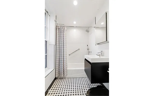 Sold by Douglas Elliman | media 5