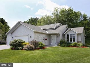 7501 31st Street Pl N, Oakdale, MN 55128