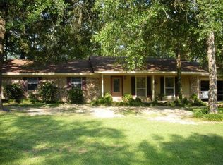 285 Cedaridge St, Lufkin, TX 75904