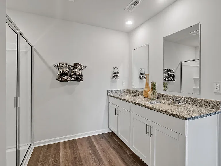 1157 Ridgeford Dr — Photo 14