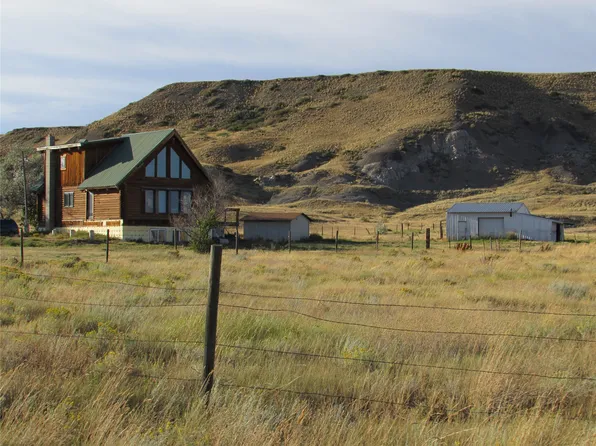 105 Brandy Wine Ln, Great Falls, MT 59404