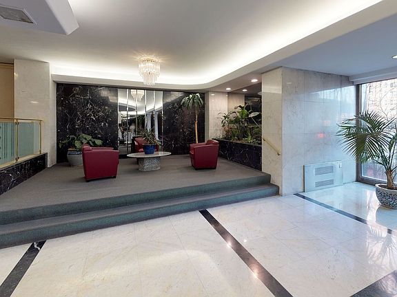 5th image of 70-25 Yellowstone Blvd #19Q