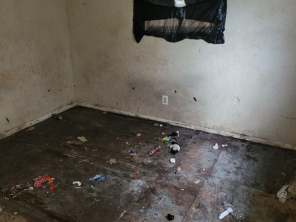 5th image of 1420 W 25TH Street W