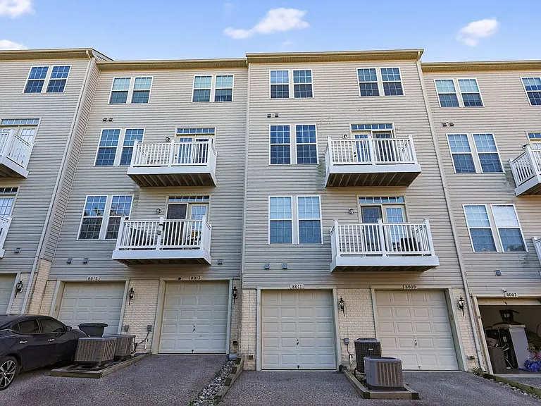 8011 Forest Ridge Dr — Photo 15