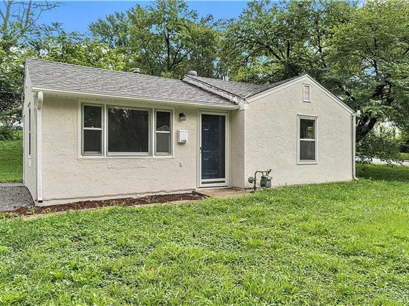 1109 S 50th Ter, Kansas City, KS 66106