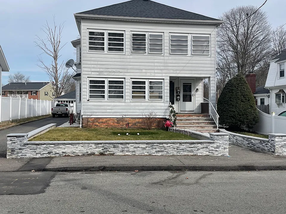 106 Washburn St #1
