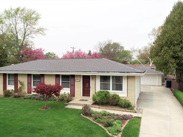 1542 Scott ROAD, Port Washington, WI 53074