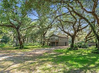 3418 Sandy Dr, Zephyrhills, FL 33541