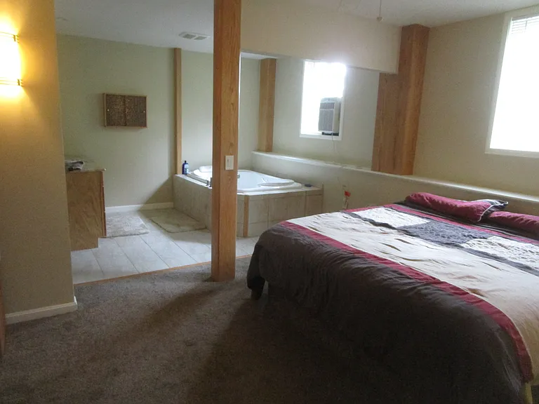 king plush bed