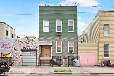1882 Linden Street  image 1 of 9