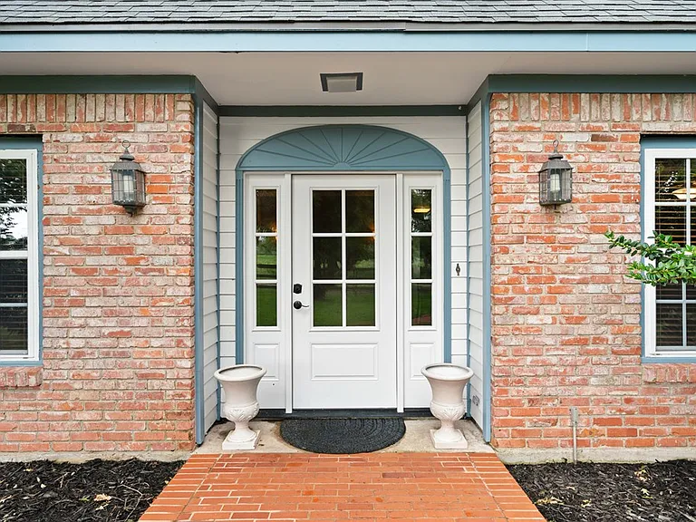 160 Vernons Ln — Photo 36