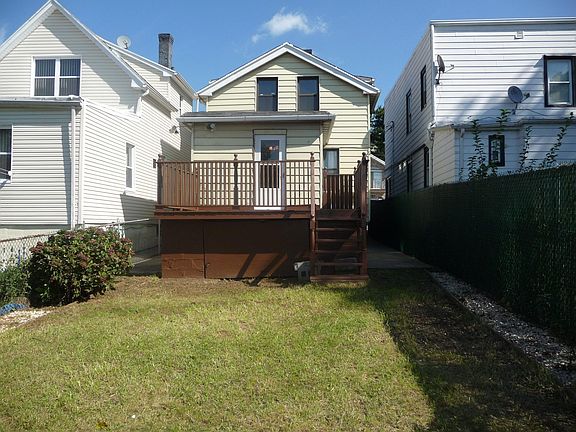 Spacious Backyard