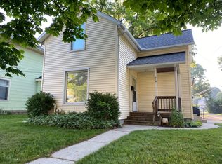 214 Custer Ave APT 2, Lansing, MI 48912