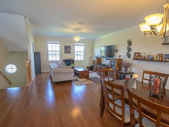 3rd image of 10144 Arbor Run Dr Unit 32