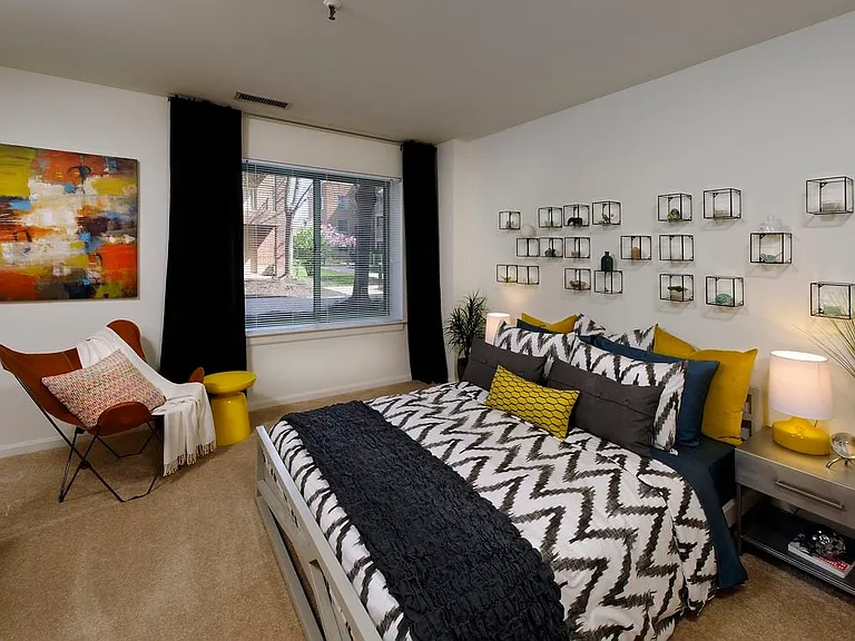 Classic Package bedroom with carpet