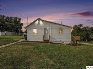 4128 S 35th St, Omaha, NE 68107