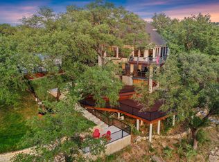 1352 Lake Shore Dr, Spicewood, TX 78669