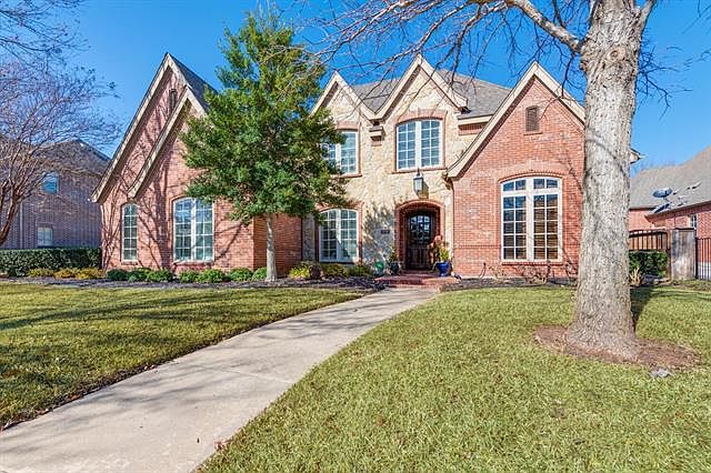 1st image of 512 Harmony Ln