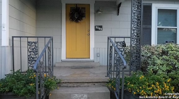 2nd image of 1702 Texas Ave