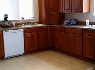 3281 Millers Run Rd, Cecil, PA 15321