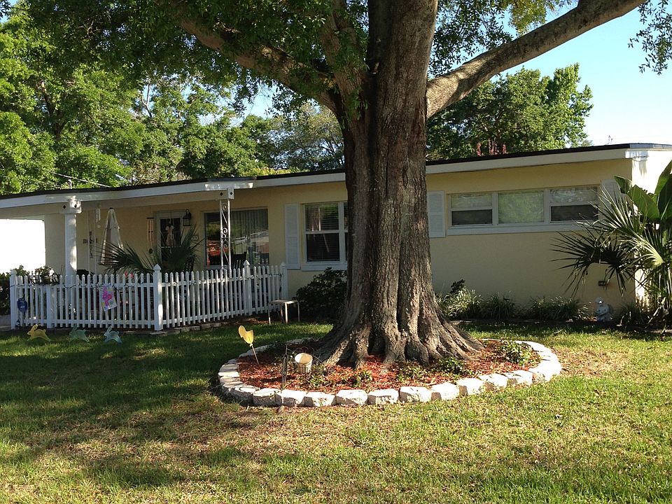 1st image of 314 Apopka St