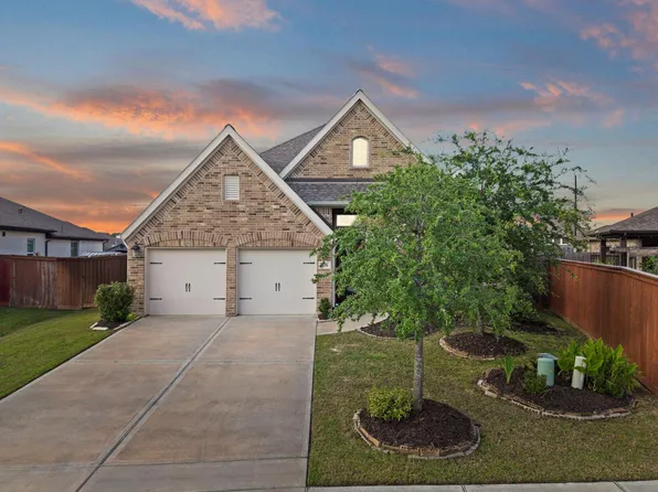13706 Duro Bluff Dr, Cypress, TX 77429