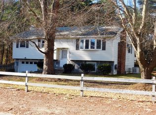 6 Reagan Rd, Townsend, MA 01469