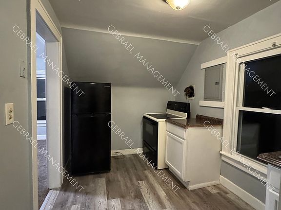 4th image of 431 Leta Ave