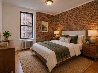 17 Jones St #5F, New York, NY 10014