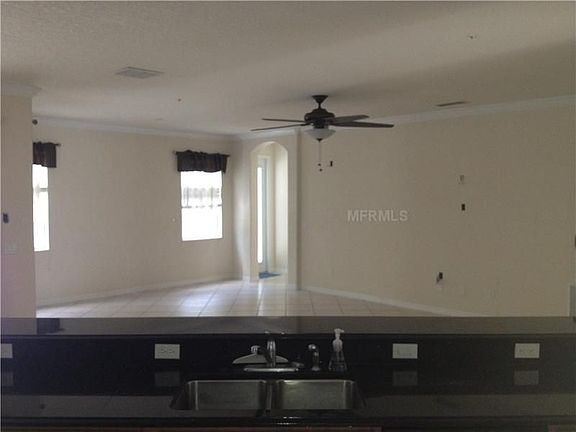 2nd image of 9606 Piccadilly Sky Way
