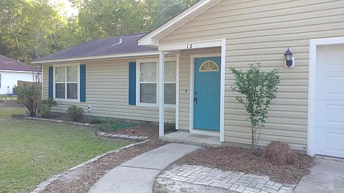 12 Circle Dr Photo 1