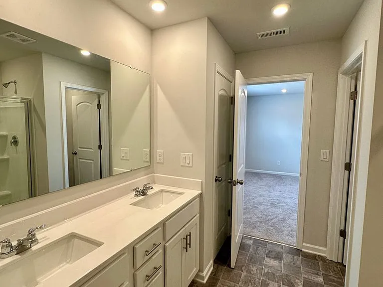 2123 Lavender Meadows Ct — Photo 19