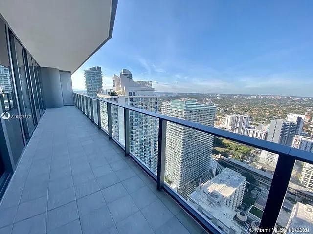 1st image of 1000 Brickell Plz #4610