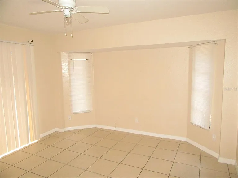 22182 Peachland Blvd — Photo 16