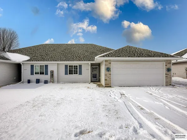 1119 W Meadow Ridge Rd, Norfolk, NE 68701
